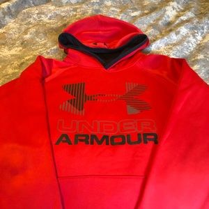 Under Armor Cold Gear youth Large Pullover Sweatshirt